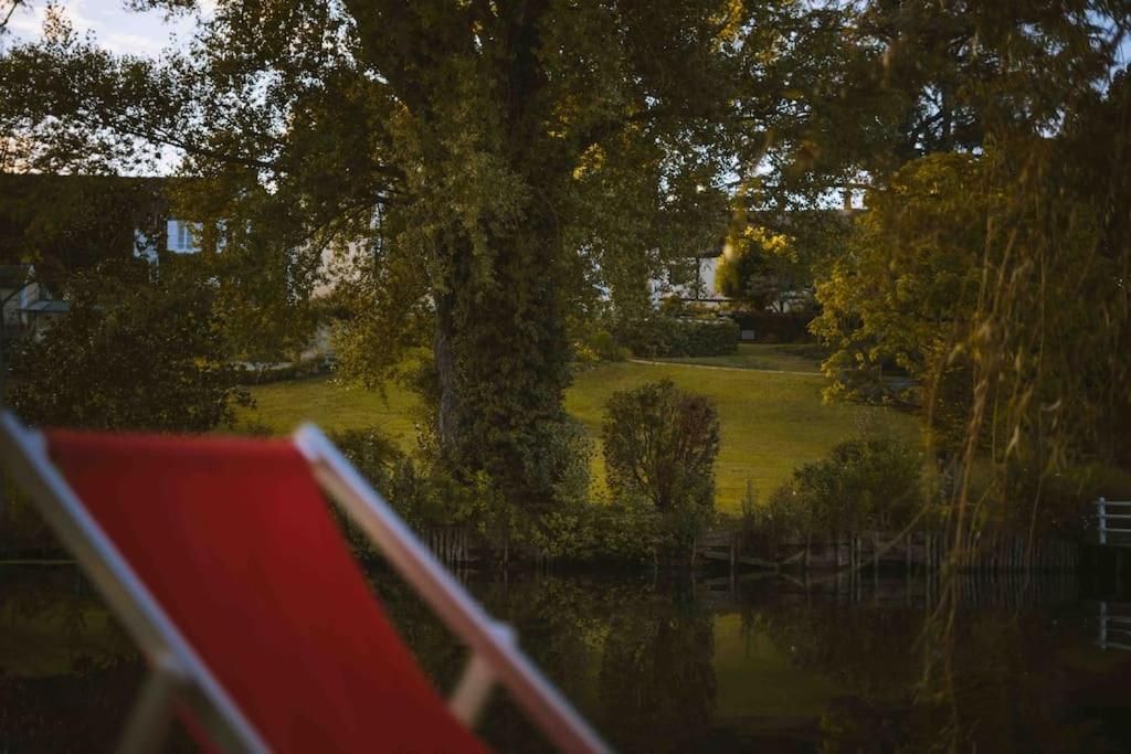 Grez-sur-Loing Le Chalet Du Bout Du Monde, En Bord De Riviere ! מראה חיצוני תמונה